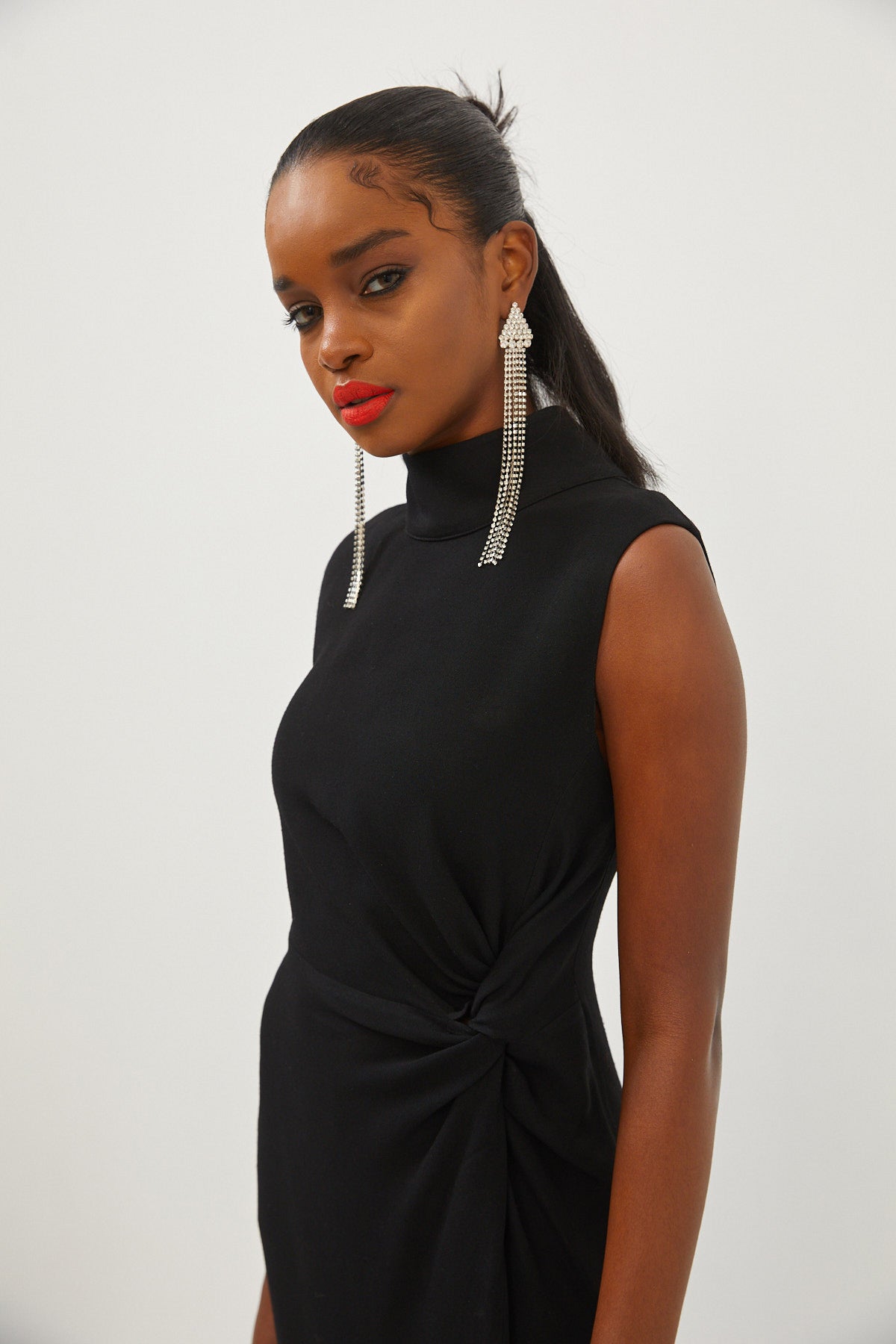 Sleeveless Feather Slit Dress – Black